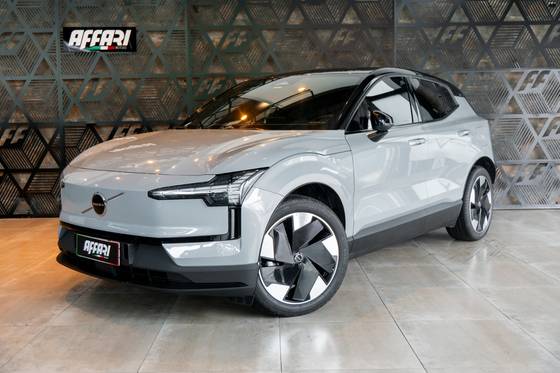 VOLVO EX30 69 KW ELÉTRICO PLUS